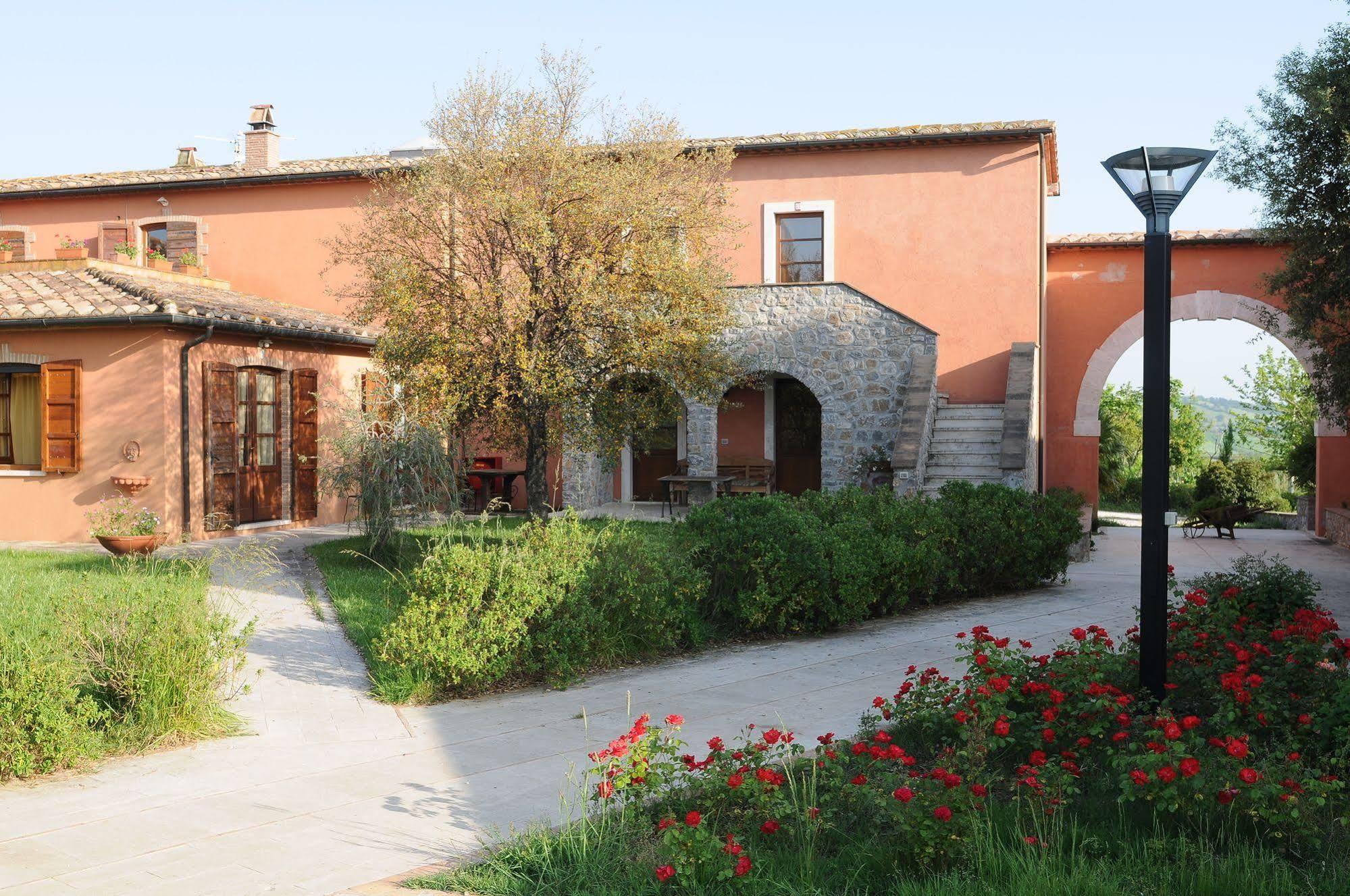 Relais Le Ginestre Villa Saturnia Exteriör bild